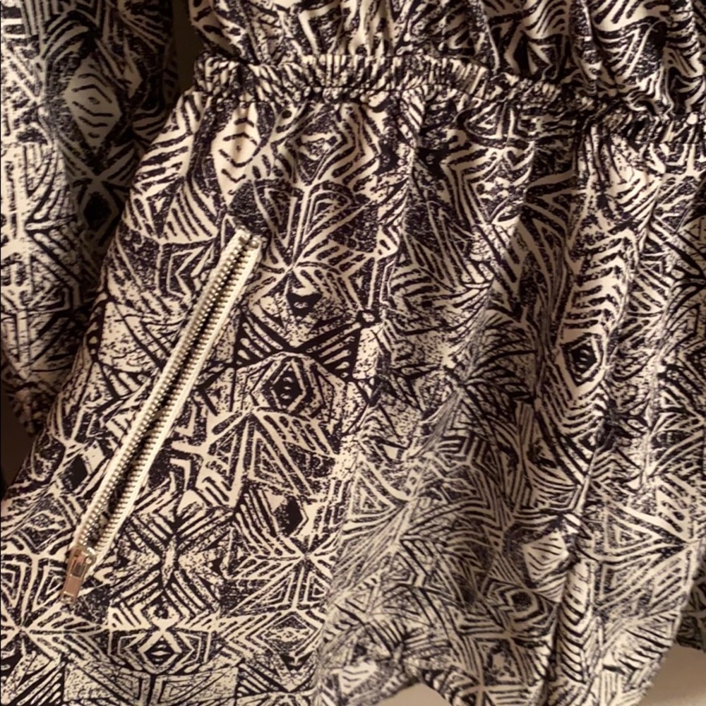 Romper - Picture 4 of 5